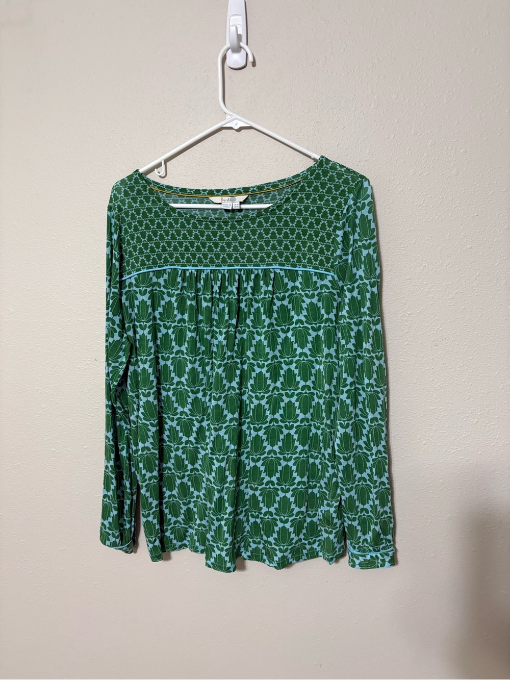 Boden Green Printed Long-Sleeve Yoke Blouse